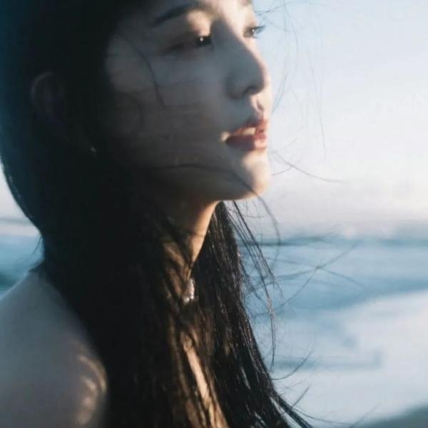 景颇姑娘